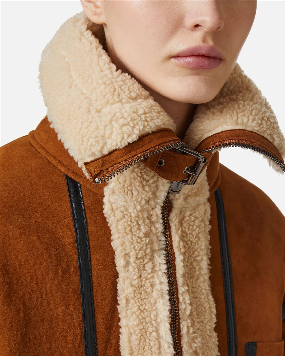 Chaqueta oversize ante marrón