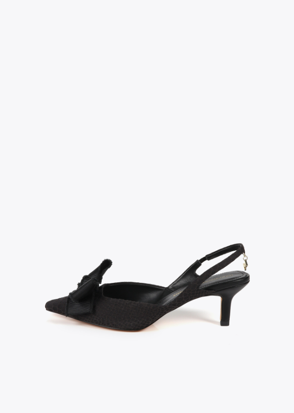 Zapato de tacón destalonado lazo