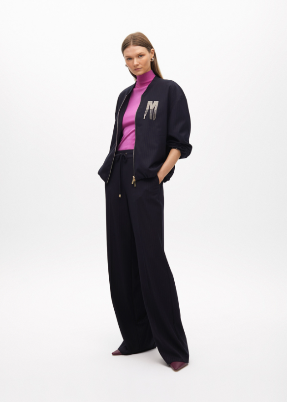 Pantalón Recto con Goma Raya Diplomática