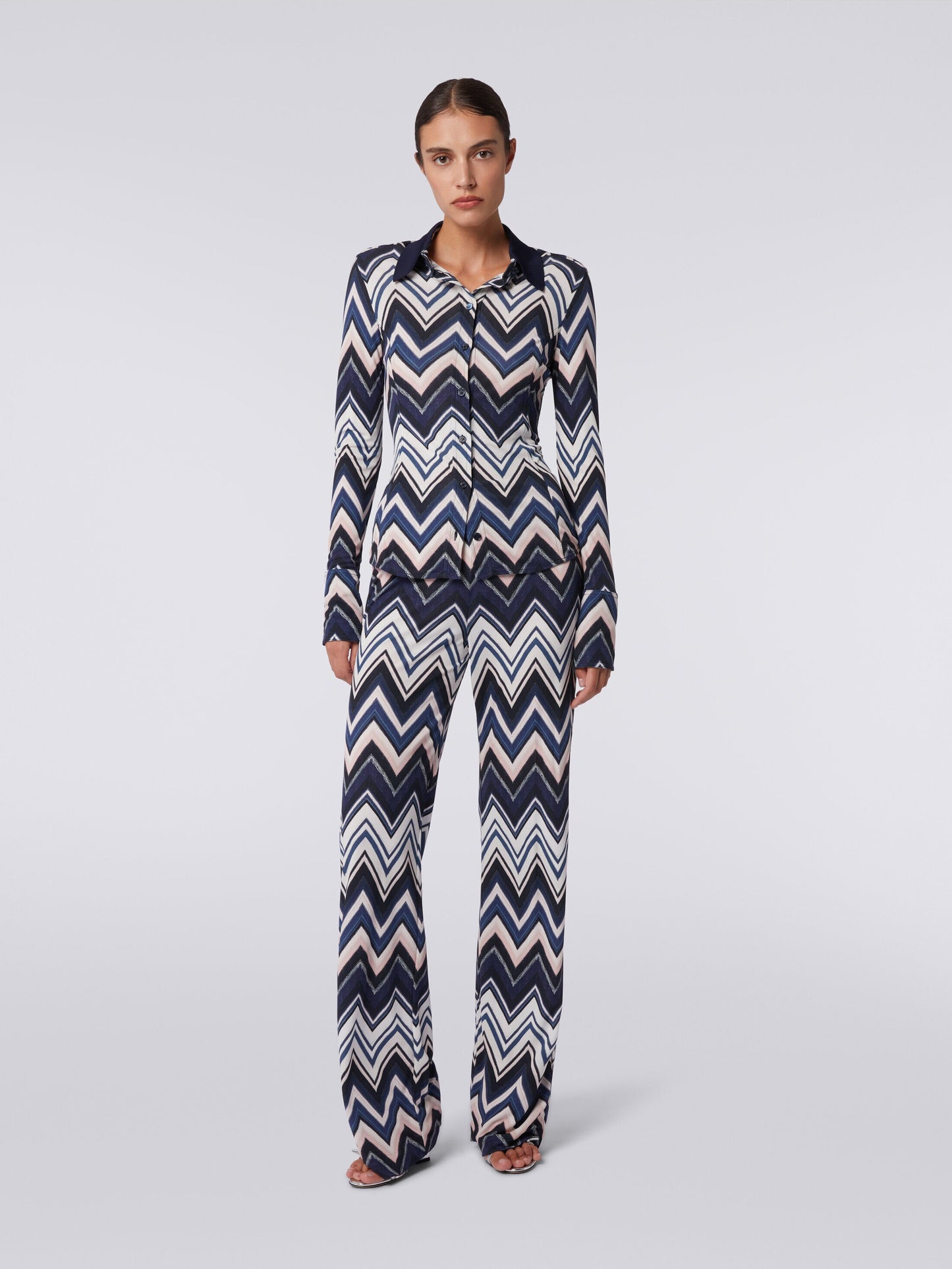 Pantalones de viscosa con estampado zigzag