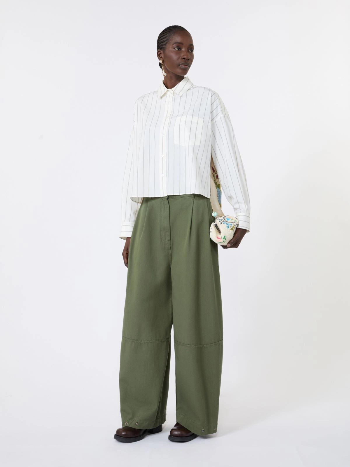 Pantalones kaki