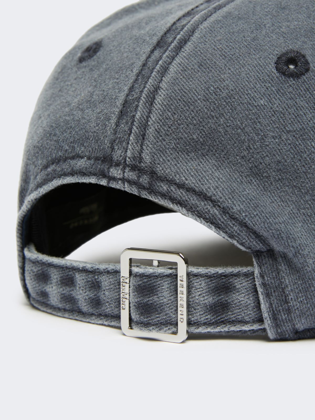Gorra de béisbol en lona azul marino