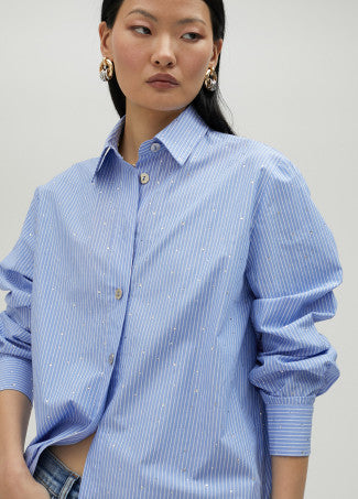 Camisa de rayas con strass