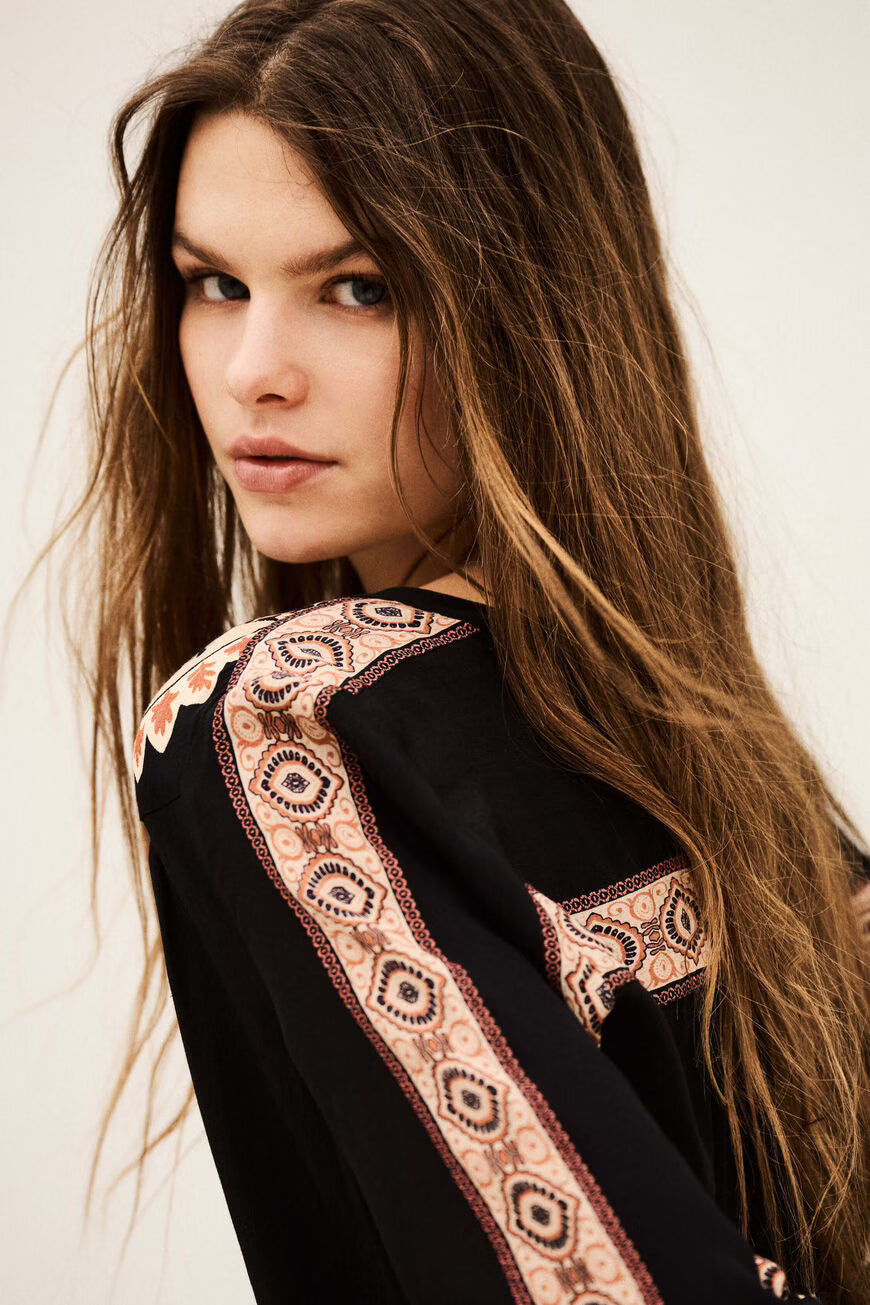 VALDA camisa suelta estampada