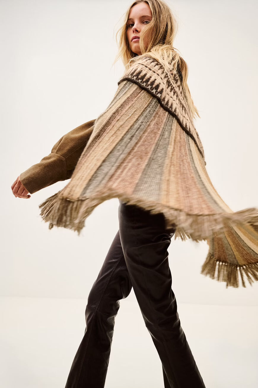 PRATO poncho de lana