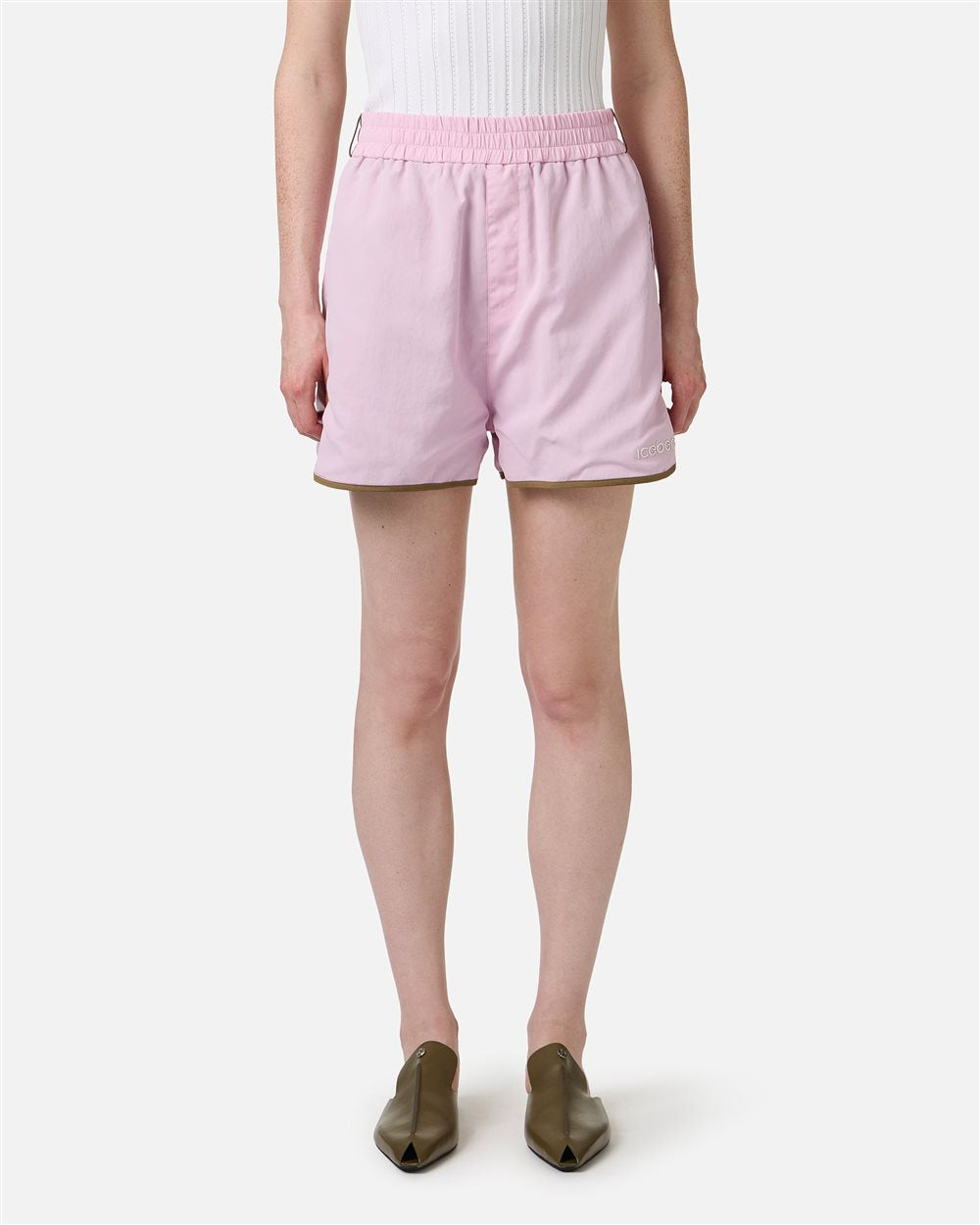 Bermudas rosas con logo en tejido técnico
