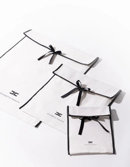 medias con logotipo