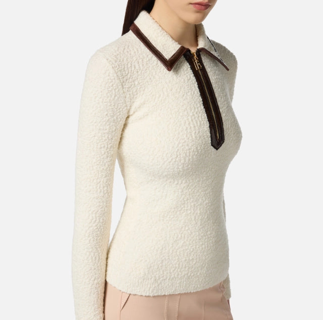 Polo de punto bouclé con detalles de vinilo
