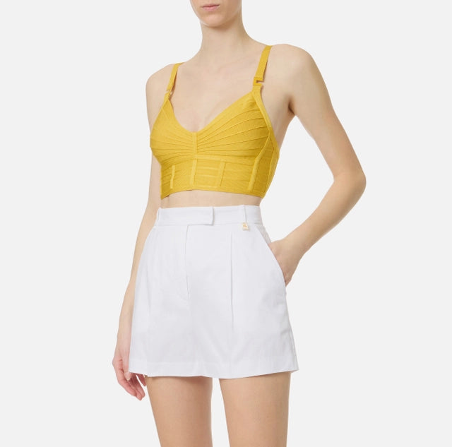 Top de punto tridimensional