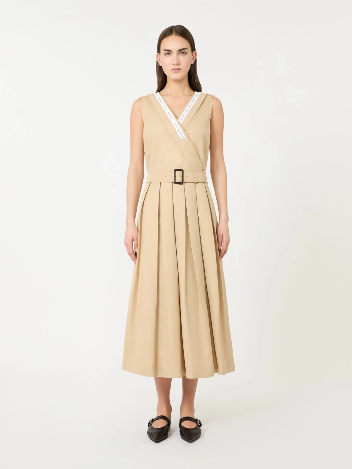 Vestido de gabardina impermeable-beige