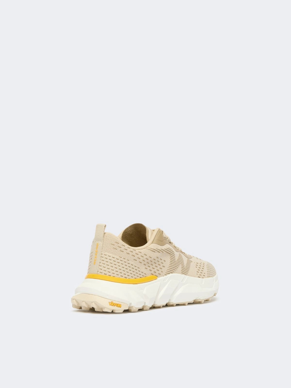 Zapatillas de malla técnica beige