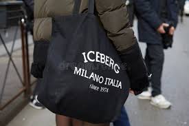 Bolso shopper con logo