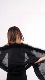 chal fiesta lana plumas