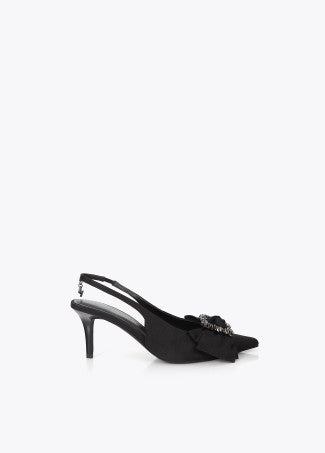 STILETTO CON LAZO Y APLIQUE DE PIEDRAS